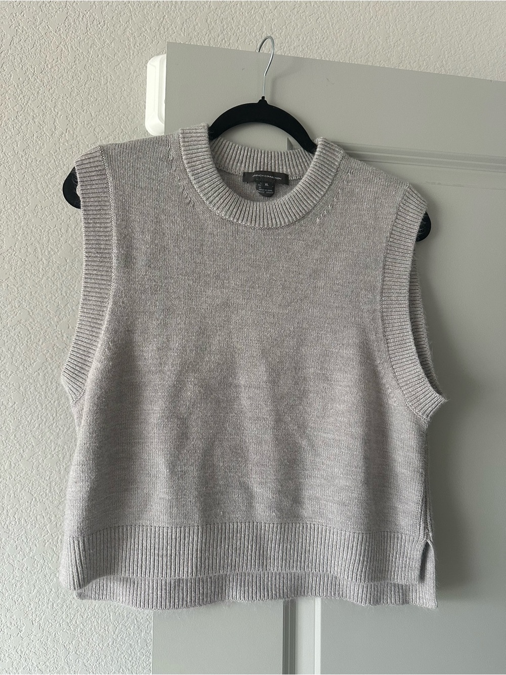 French Connection Light Gray Ribbed Crewneck Sweater Tank